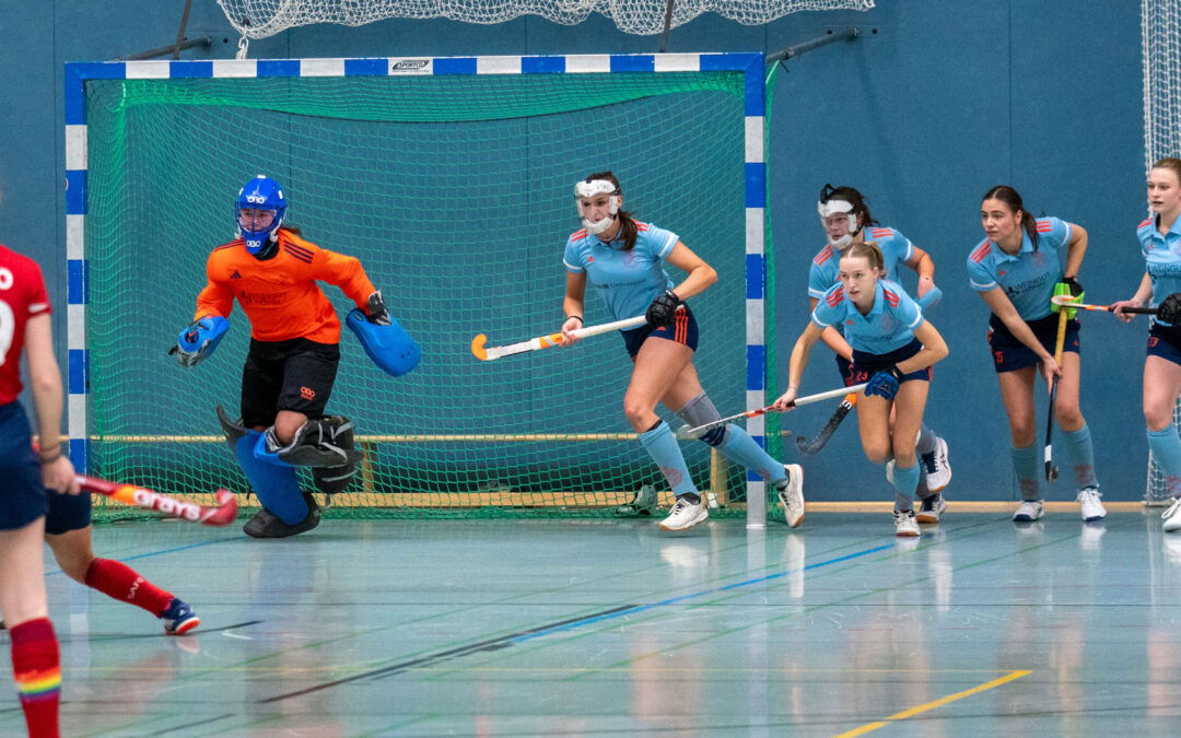 Unsere 1. Hockeydamen starten mit einem Sieg in die 2. Bundesliga